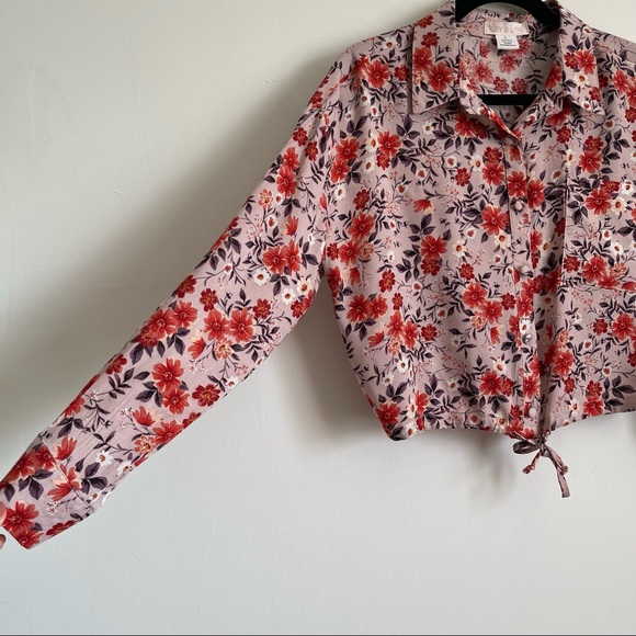 Toby & Olive Long Sleeve Crop Blouse - Picture 4 of 8